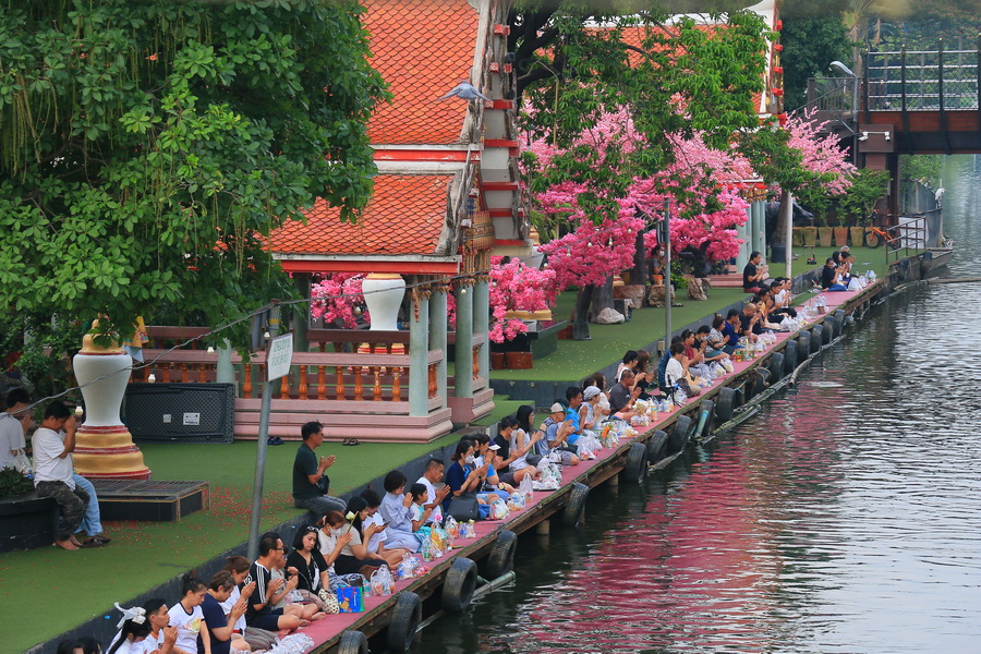 Kwan-Riam Floating Market